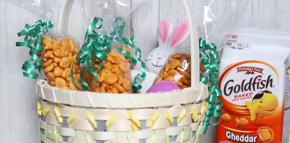 Pepperidge Farm Goldfish crackers Easter Carrots