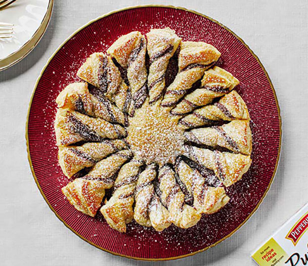 Pull Apart Puff Pastry Snowflake